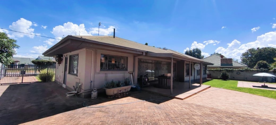 4 Bedroom Property for Sale in Baillie Park North West